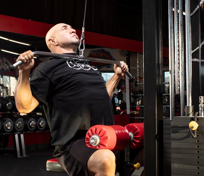 make this the summer of old school bulk 4 700xh Bench Press Shoulder Health